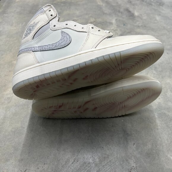 Nike Air Jordan 1 High OG Men's Sail University Red IH4363 100 - New - Picture 6 of 6